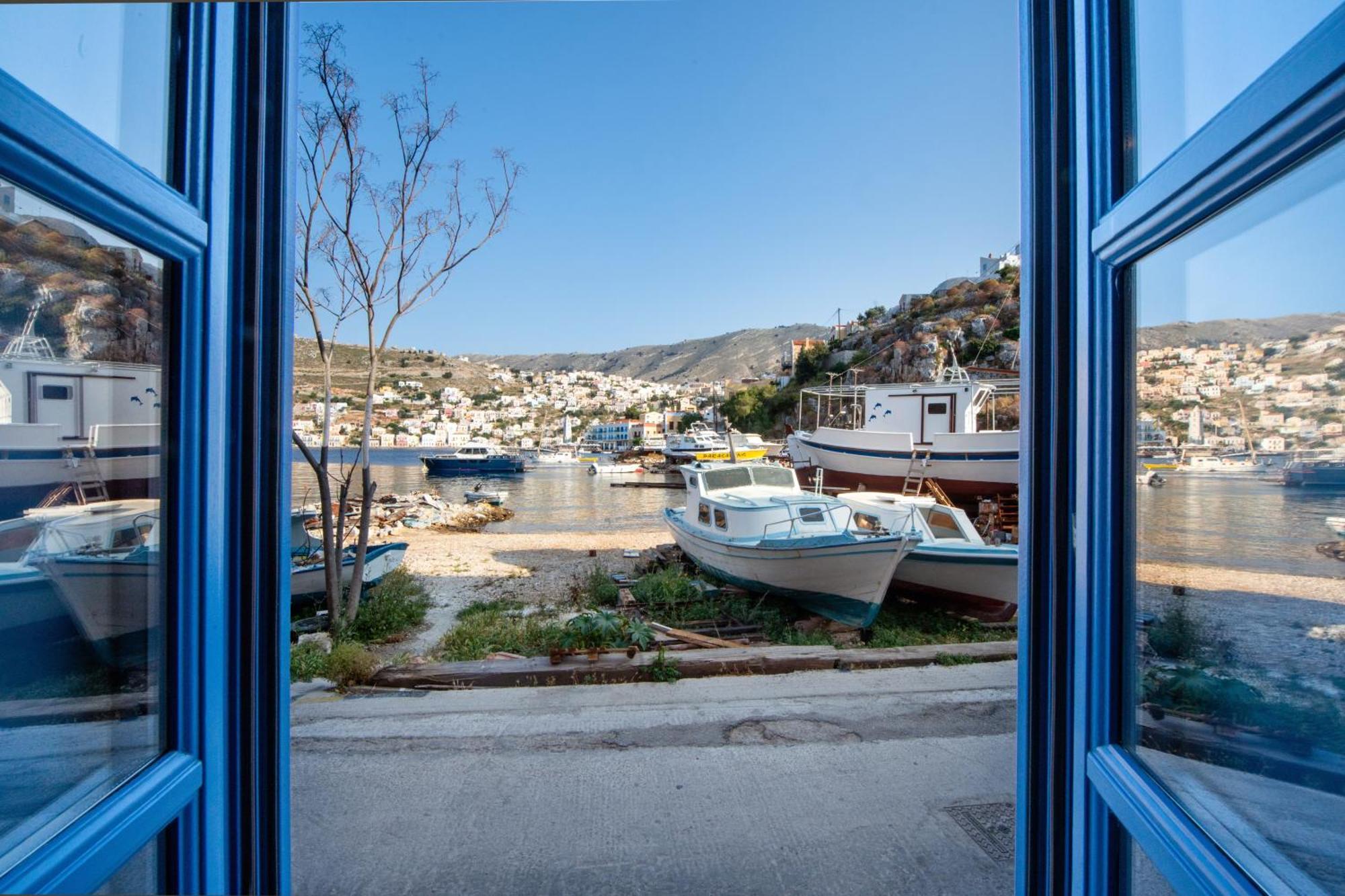 Porto Harani Seaside Apartments Sými Buitenkant foto
