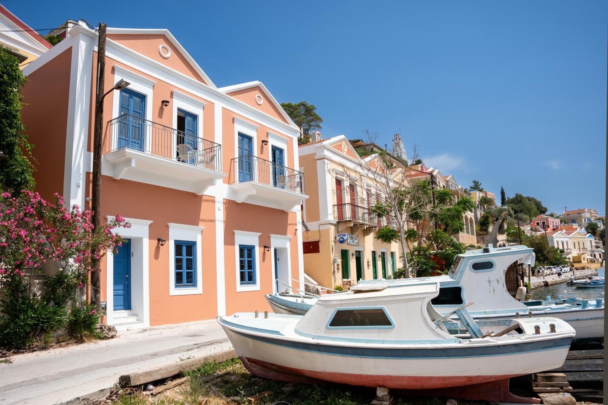 Porto Harani Seaside Apartments Sými Buitenkant foto