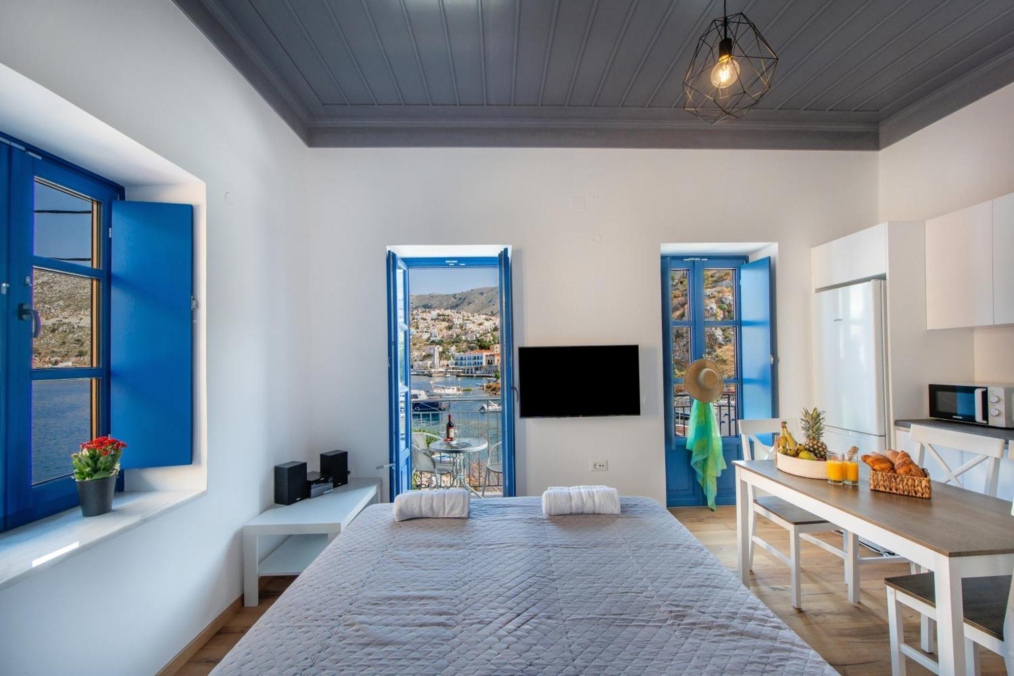Porto Harani Seaside Apartments Sými Buitenkant foto