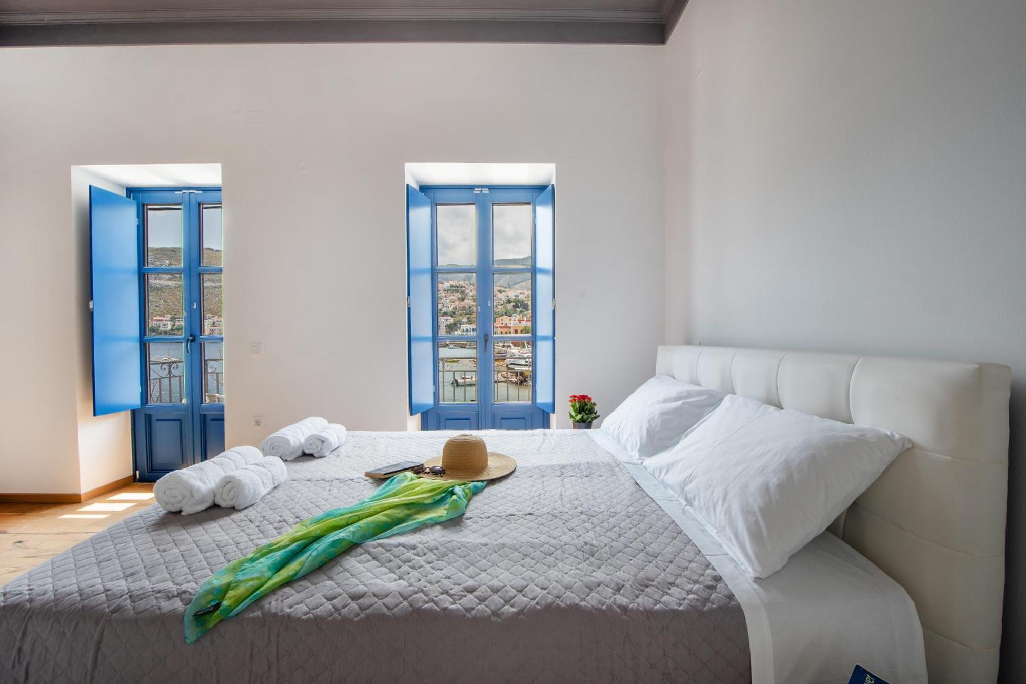 Porto Harani Seaside Apartments Sými Buitenkant foto